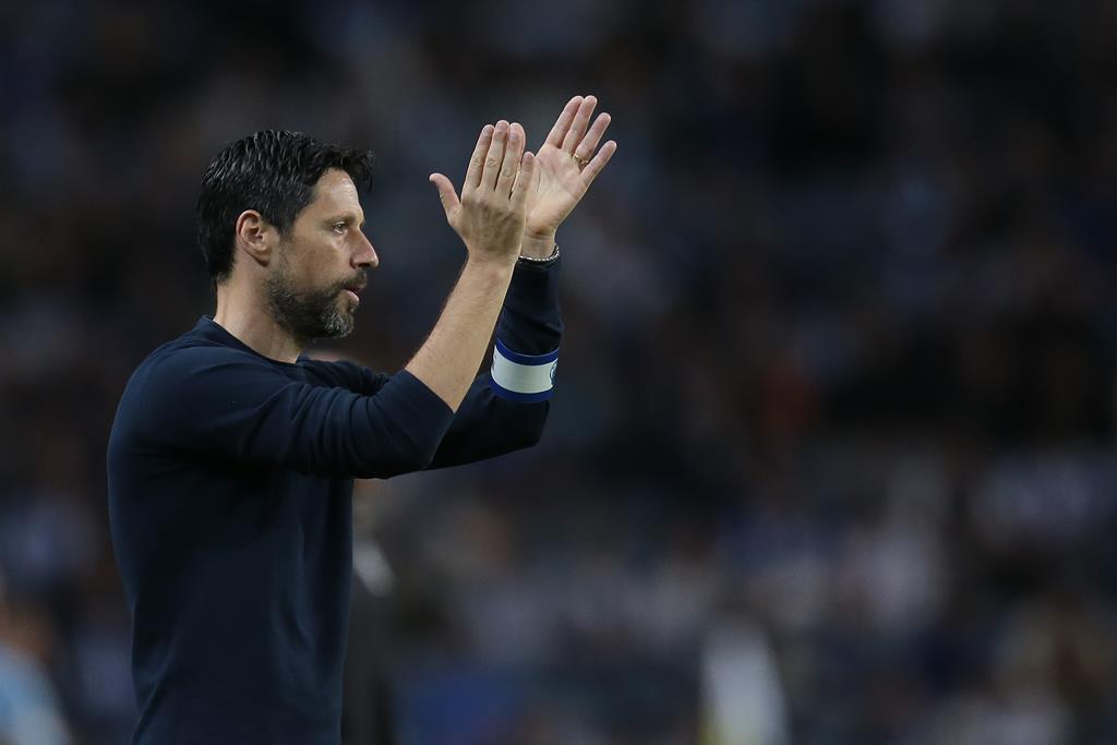 Vítor Bruno reúne com Villas-Boas, Zubizarreta e Jorge Costa no Olival Vítor Bruno reúne com Villas-Boas, Zubizarreta e Jorge Costa no Olival