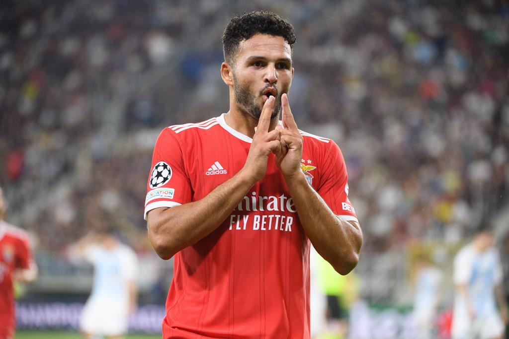 Gonçalo Ramos pode estar de saída do PSG após apenas um ano