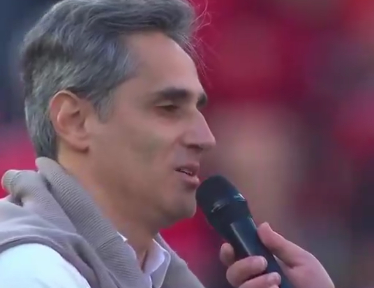 O vídeo de JONAS PISTOLAS que está a CORRER MUNDO e a EMOCIONAR OS ADEPTOS DE FUTEBOL