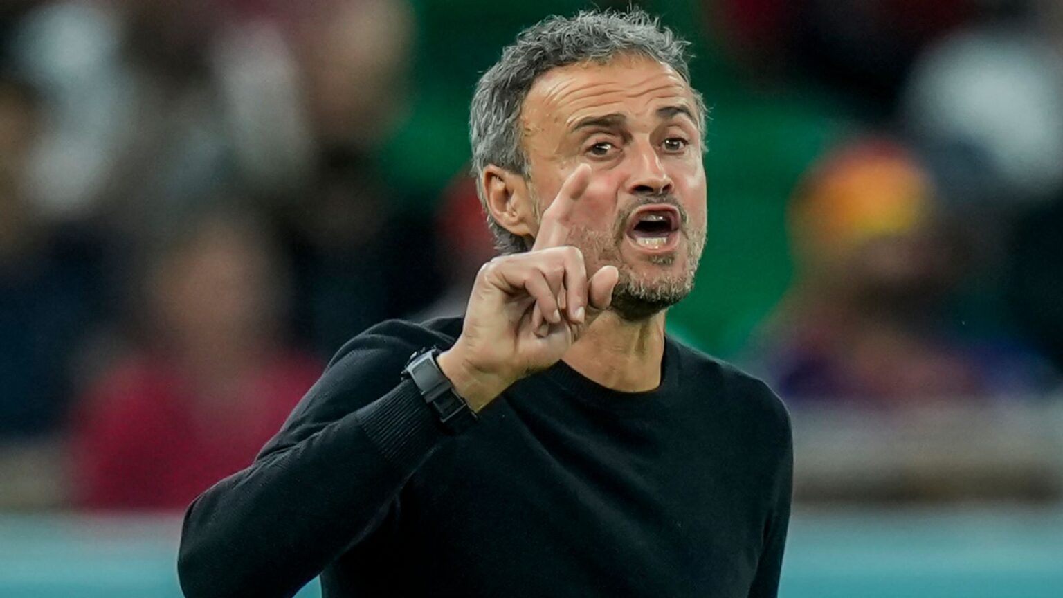 Luis Enrique dá murro na mesa e exige ESTE REFORÇO para o PSG!