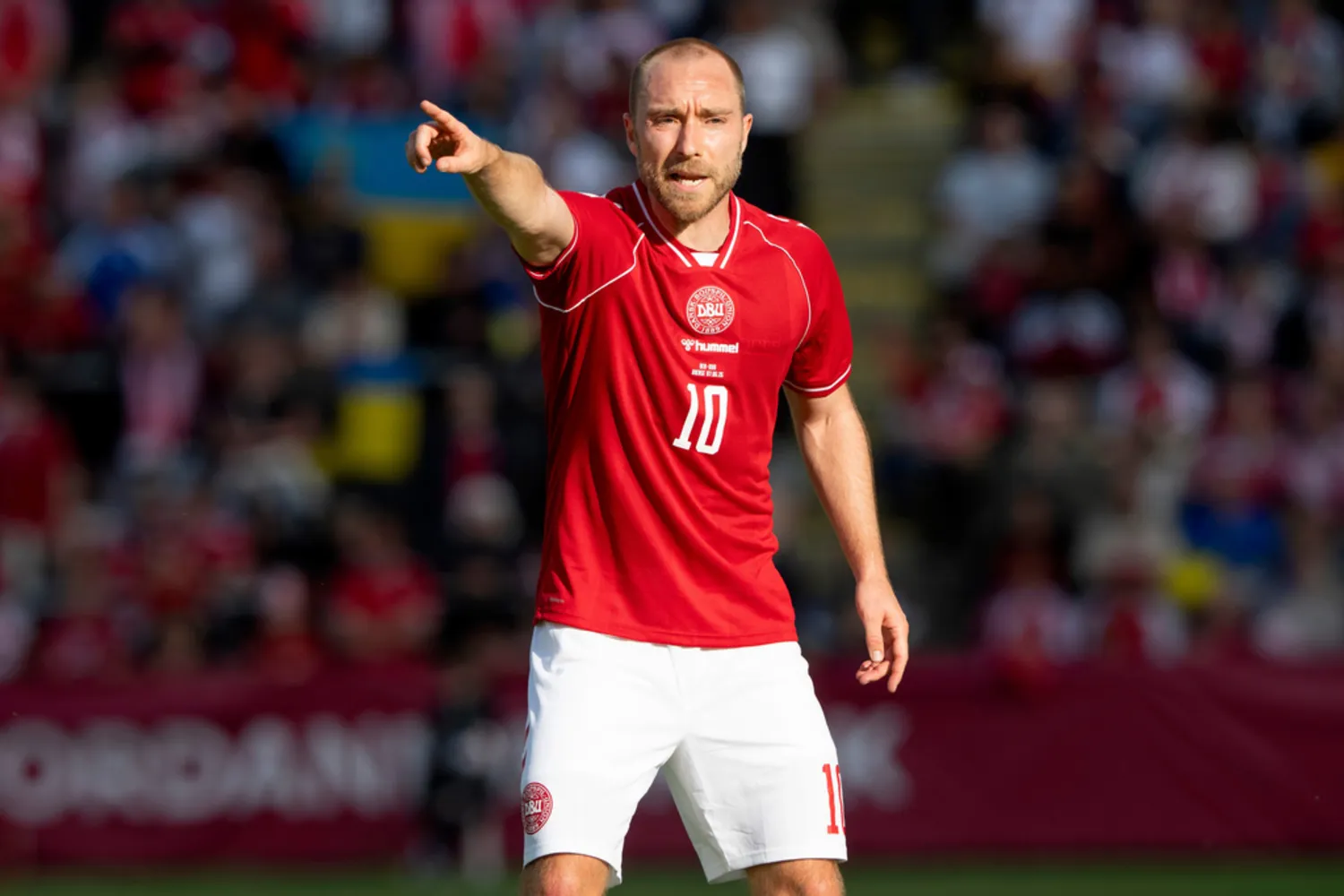 O que aconteceu a Christian Eriksen voltou a chocar o mundo e a explicação está a dar que falar