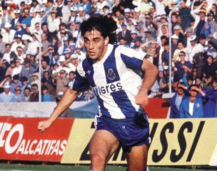 Os 30 melhores dribladores da história do futebol, com três portugueses na lista